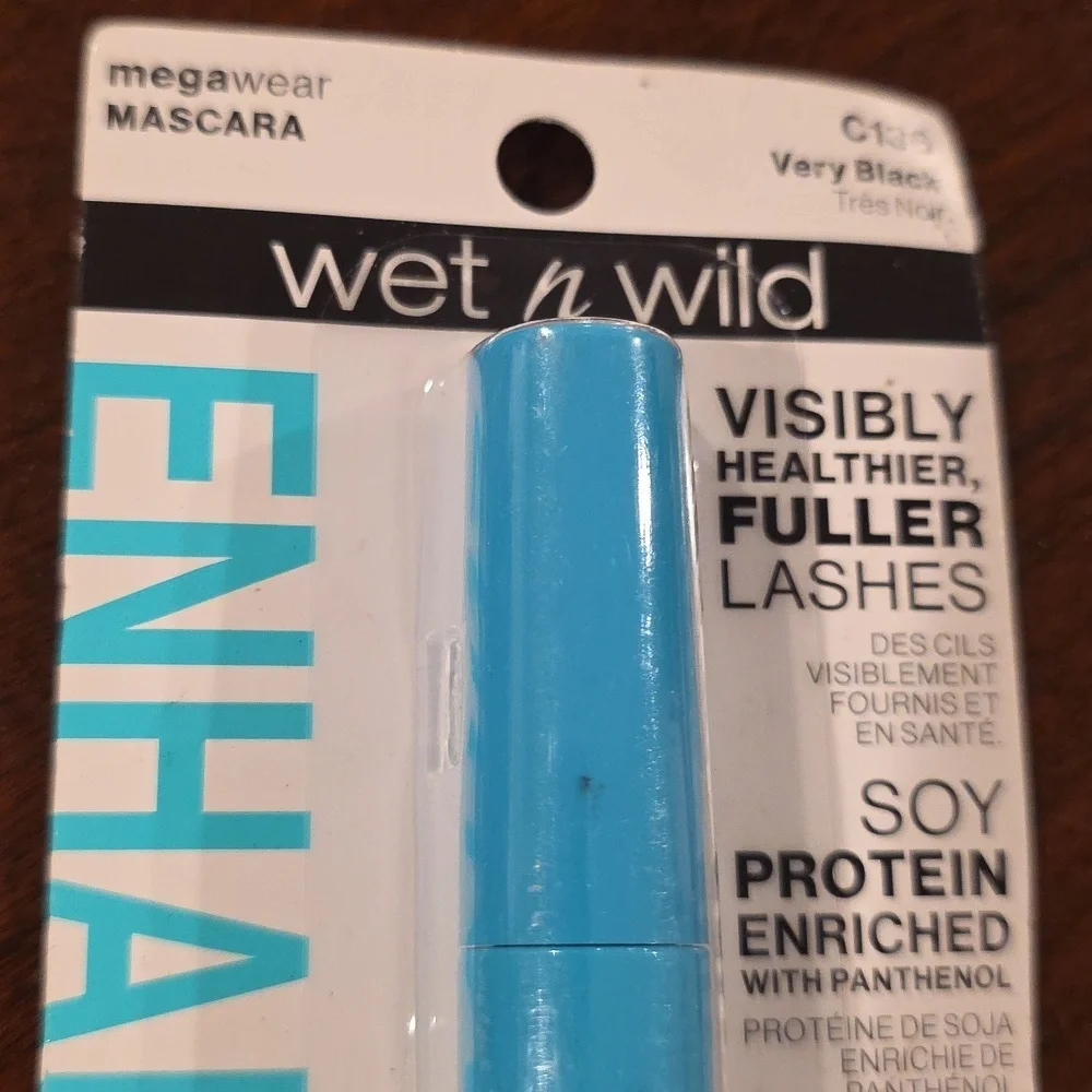 (J52) Wet n Wild Megawear Mascara Very Black C136